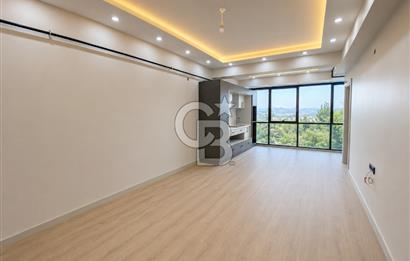 KARTEPE İKON REZİDANS'TA SATILIK GENİŞ 1+1 DAİRE(CADDE CEPHE)