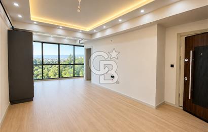 KARTEPE İKON REZİDANS'TA SATILIK GENİŞ 1+1 DAİRE(CADDE CEPHE)
