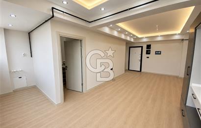 KARTEPE İKON REZİDANS'TA SATILIK GENİŞ 1+1 DAİRE(CADDE CEPHE)