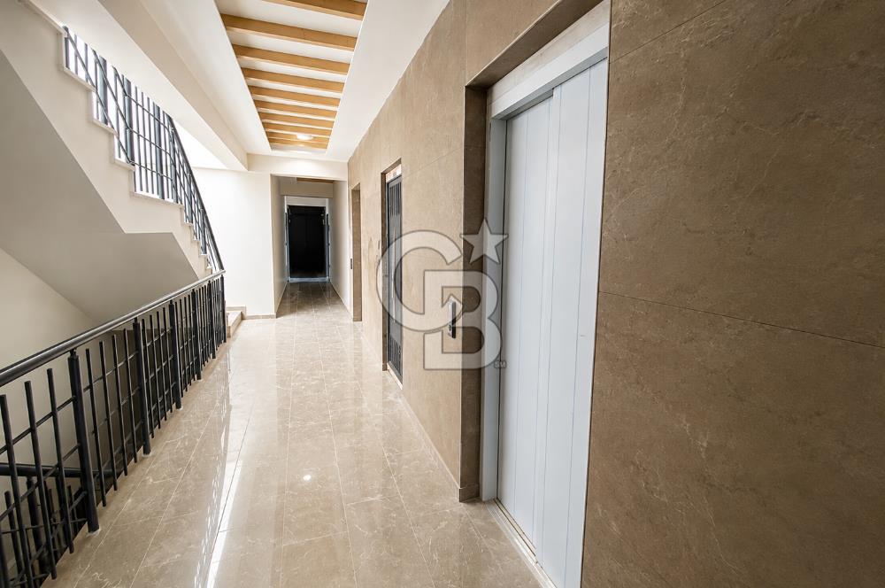 KARTEPE İKON REZİDANS'TA SATILIK GENİŞ 1+1 DAİRE(CADDE CEPHE)