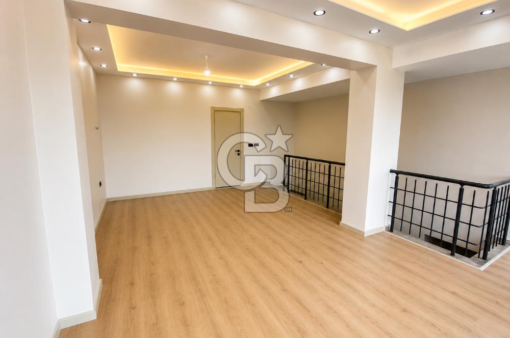 KARTEPE İKON REZİDANS'TA SATILIK GENİŞ 1+1 DAİRE(CADDE CEPHE)