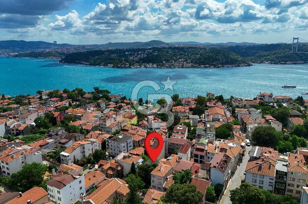 Fırsat Satılık Emirgan Sahile Yakın Bahçeli Müstakil Ev ve 53 m² Arsa