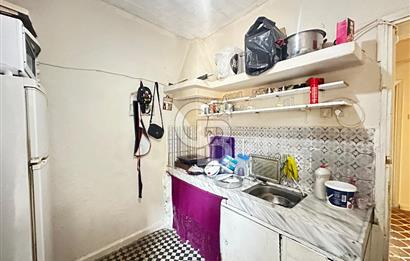 BORNOVA ZAFER MAHALLESİ’NDE KİRA GETİRİLİ 4+2 SATILIK MÜSTAKİL EV