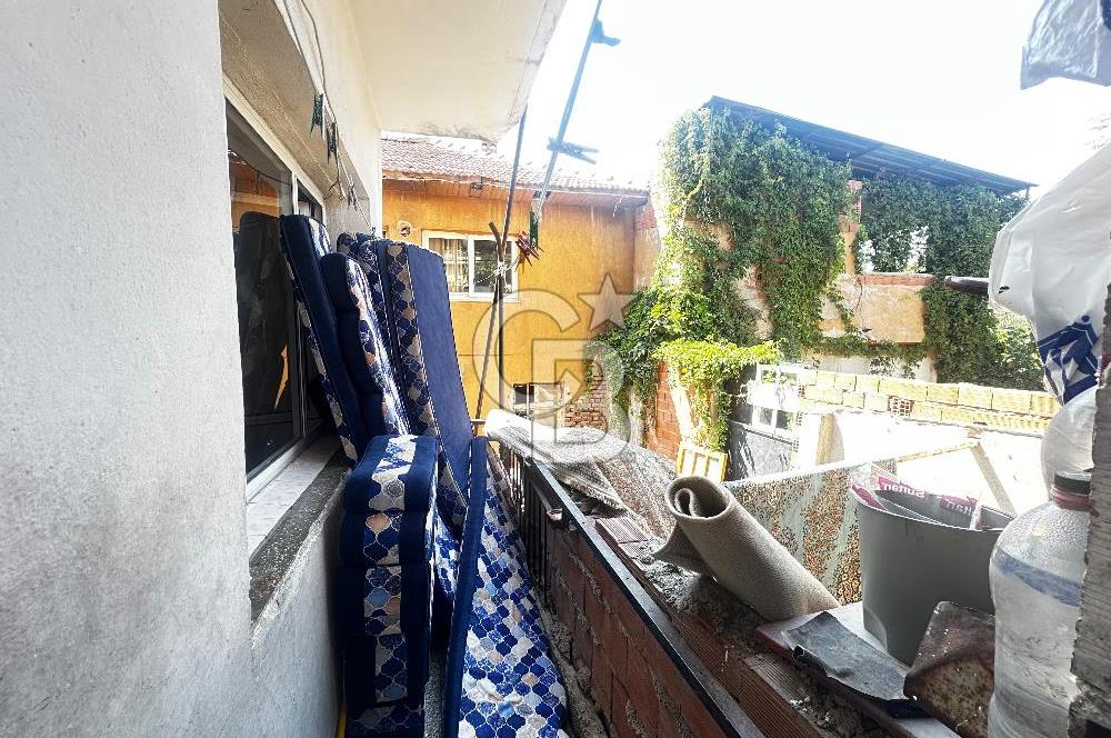 BORNOVA ZAFER MAHALLESİ’NDE KİRA GETİRİLİ 4+2 SATILIK MÜSTAKİL EV