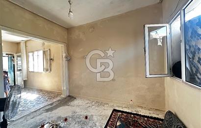 BORNOVA ZAFER MAHALLESİ’NDE KİRA GETİRİLİ 4+2 SATILIK MÜSTAKİL EV