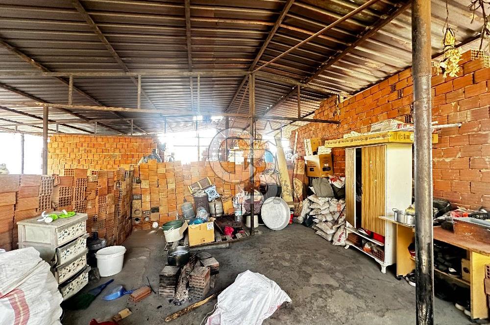BORNOVA ZAFER MAHALLESİ’NDE KİRA GETİRİLİ 4+2 SATILIK MÜSTAKİL EV