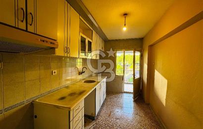 KÜÇÜKÇİĞLİ’DE ÖNÜ AÇIK, HASTANEYE YAKIN, ARA KAT SATILIK DAİRE