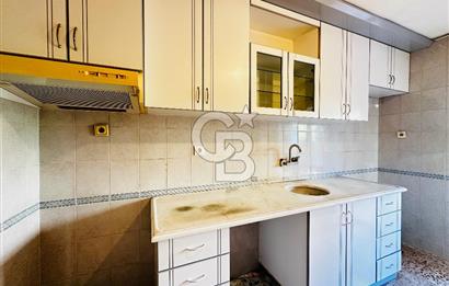KÜÇÜKÇİĞLİ’DE ÖNÜ AÇIK, HASTANEYE YAKIN, ARA KAT SATILIK DAİRE