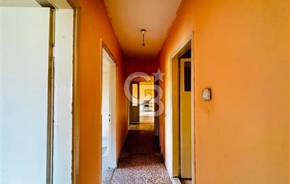 KÜÇÜKÇİĞLİ’DE ÖNÜ AÇIK, HASTANEYE YAKIN, ARA KAT SATILIK DAİRE
