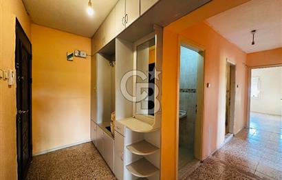 KÜÇÜKÇİĞLİ’DE ÖNÜ AÇIK, HASTANEYE YAKIN, ARA KAT SATILIK DAİRE