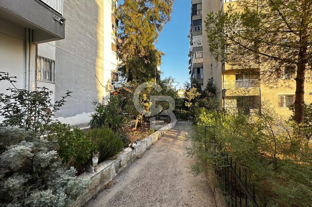 KÜÇÜKÇİĞLİ’DE ÖNÜ AÇIK, HASTANEYE YAKIN, ARA KAT SATILIK DAİRE
