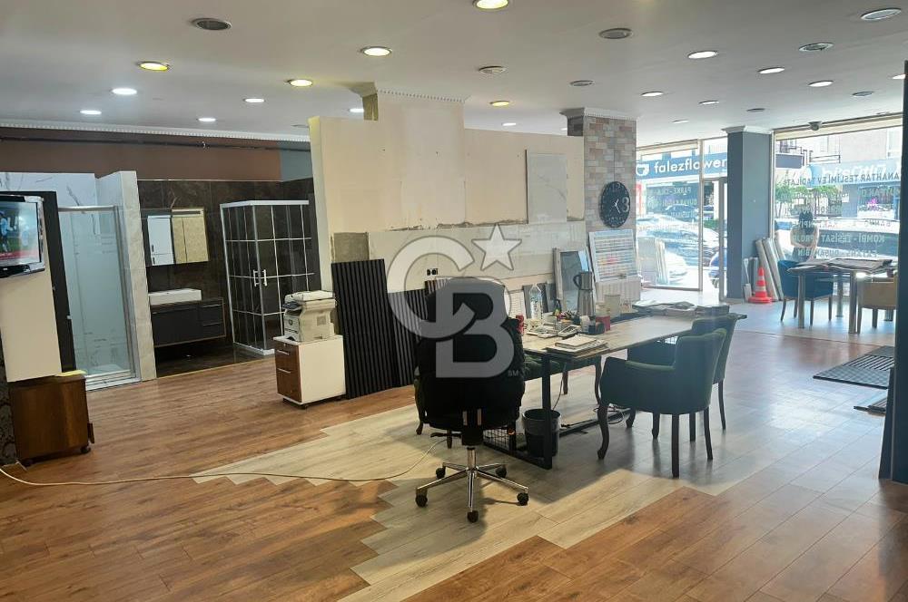 ÖVEÇLER KABİL CAD. ÜZERİNDE KÖŞE BAŞI 165M2 DÜZ ZEMİN DÜKKAN
