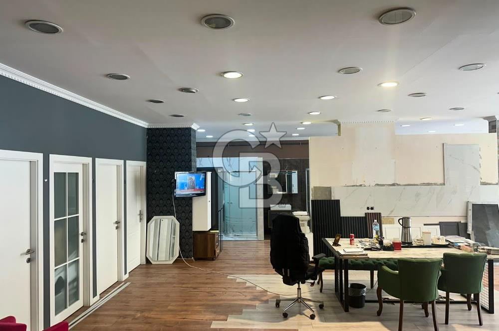 ÖVEÇLER KABİL CAD. ÜZERİNDE KÖŞE BAŞI 165M2 DÜZ ZEMİN DÜKKAN