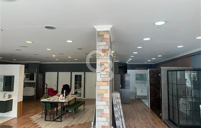 ÖVEÇLER KABİL CAD. ÜZERİNDE KÖŞE BAŞI 165M2 DÜZ ZEMİN DÜKKAN
