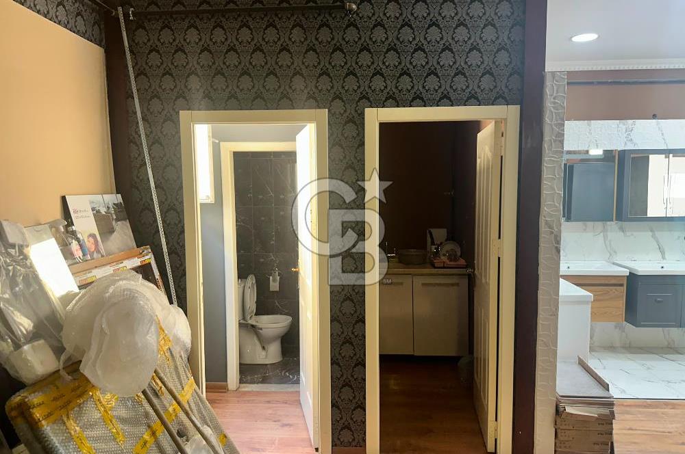 ÖVEÇLER KABİL CAD. ÜZERİNDE KÖŞE BAŞI 165M2 DÜZ ZEMİN DÜKKAN