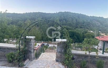İzmir Kemalpaşa Nazarköy 7500 m2 Doğanın İçinde Lüks Yaşam Villa