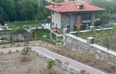 İzmir Kemalpaşa Nazarköy 7500 m2 Doğanın İçinde Lüks Yaşam Villa