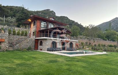İzmir Kemalpaşa Nazarköy 7500 m2 Doğanın İçinde Lüks Yaşam Villa
