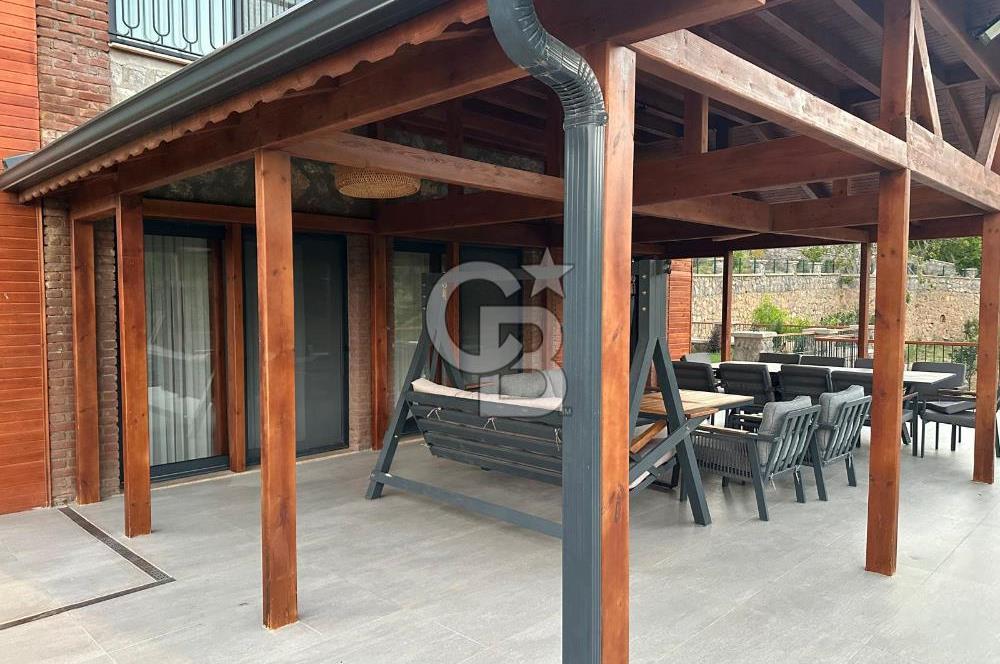 İzmir Kemalpaşa Nazarköy 7500 m2 Doğanın İçinde Lüks Yaşam Villa