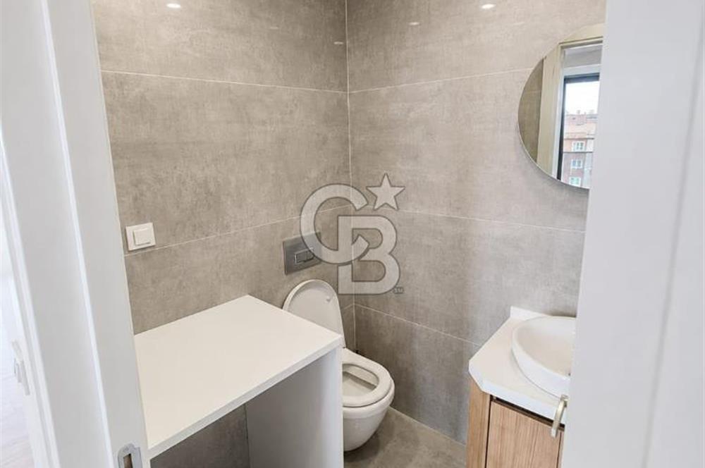 Siltaş Premium'da Önü Açık 8. Kat Açık Mutfaklı Modern 2+1 Daire