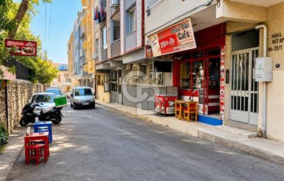 Buca Dumlupınar Mahallesinde Devirlik Kafe Restoran
