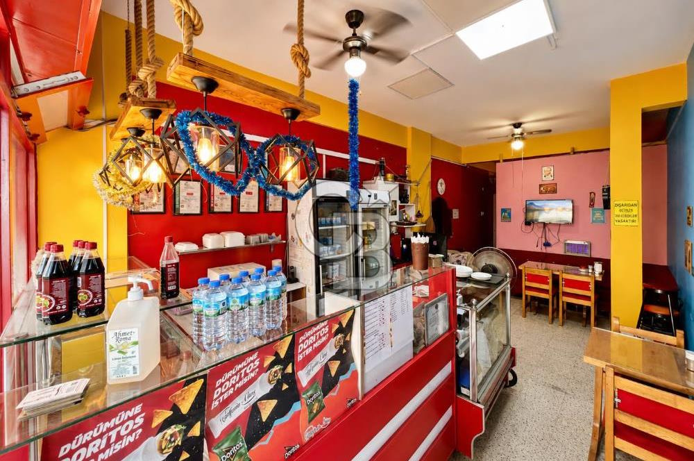 Buca Dumlupınar Mahallesinde Devirlik Kafe Restoran