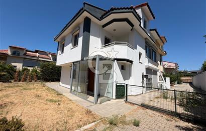 GÜZELBAHÇE KAHRAMANDERE MAHALLESİ'NDE KİRALIK VİLLA