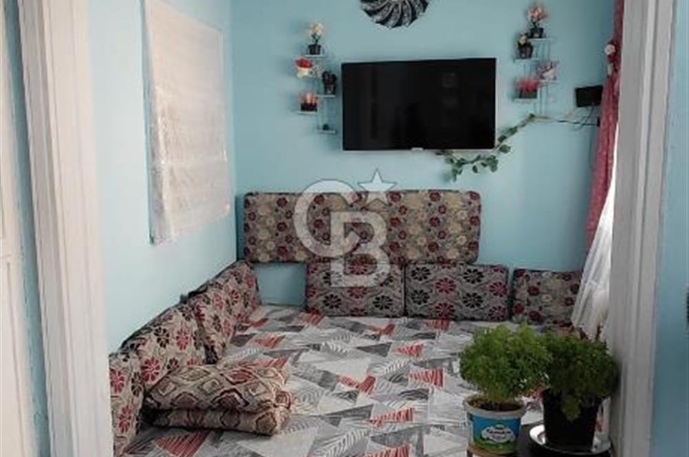 BORNOVA ZAFER MAHALLESİ’NDE KİRA GETİRİLİ 4+2 SATILIK MÜSTAKİL EV