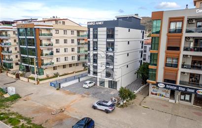 GÜZELBAHÇE, YELKİ ANA CADDE ÜZERİ 1,5+1 SATILIK DAİRE
