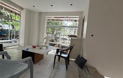 BAĞDAT CADDESİ'NDE RESTORAN & CAFE’YE UYGUN, KATTA TEK, ÖN KULLANIMLI DÜKKAN