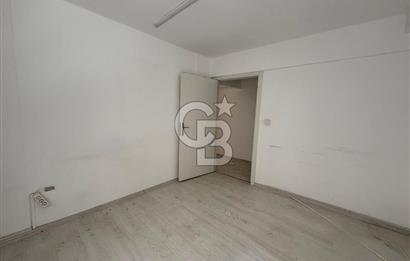 KARŞIYAKA BOSTANLI SAHİLDE GENİŞ KİRALIK DÜKKÂN
