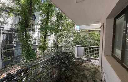 KARŞIYAKA BOSTANLI SAHİLDE GENİŞ KİRALIK DÜKKÂN