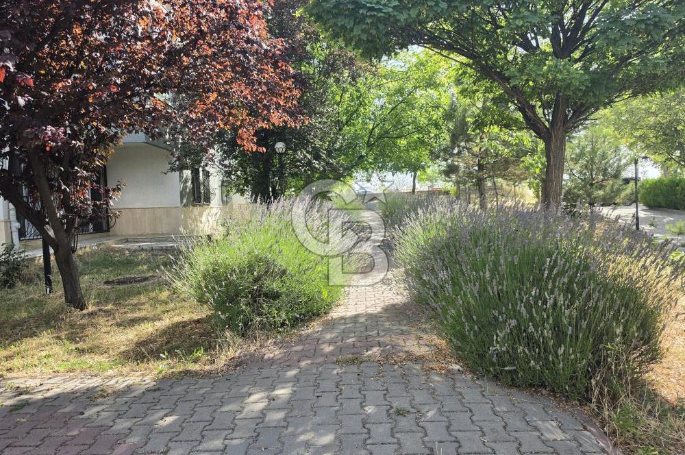 TÜRKKONUT GÖZDE BAĞKENT SİTESİ FULL YAPILI EBEVEYN BANYOLU 3+1