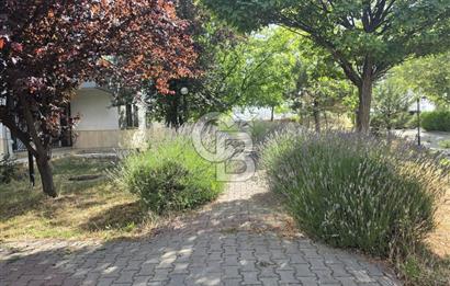 TÜRKKONUT GÖZDE BAĞKENT SİTESİ FULL YAPILI EBEVEYN BANYOLU 3+1