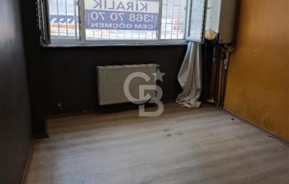 AŞÇIBAŞI MEKTEBİ SOKAK’TA KİRALIK 2+1 DAİRE – ZEYNEP KAMİL