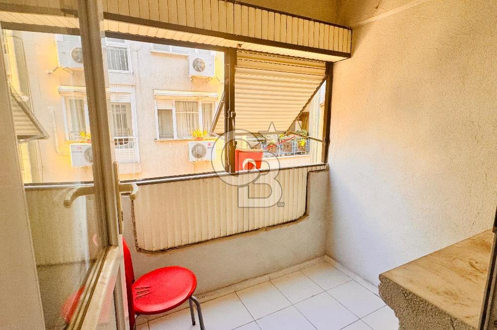 KARŞIYAKA ÇARŞIYA YÜRÜME MESAFESİNDE 3+1 KİRALIK DAİRE 