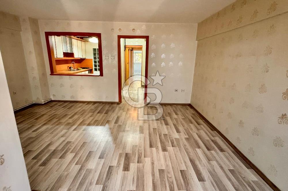 KARŞIYAKA ÇARŞIYA YÜRÜME MESAFESİNDE 3+1 KİRALIK DAİRE 