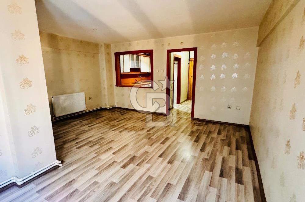 KARŞIYAKA ÇARŞIYA YÜRÜME MESAFESİNDE 3+1 KİRALIK DAİRE 
