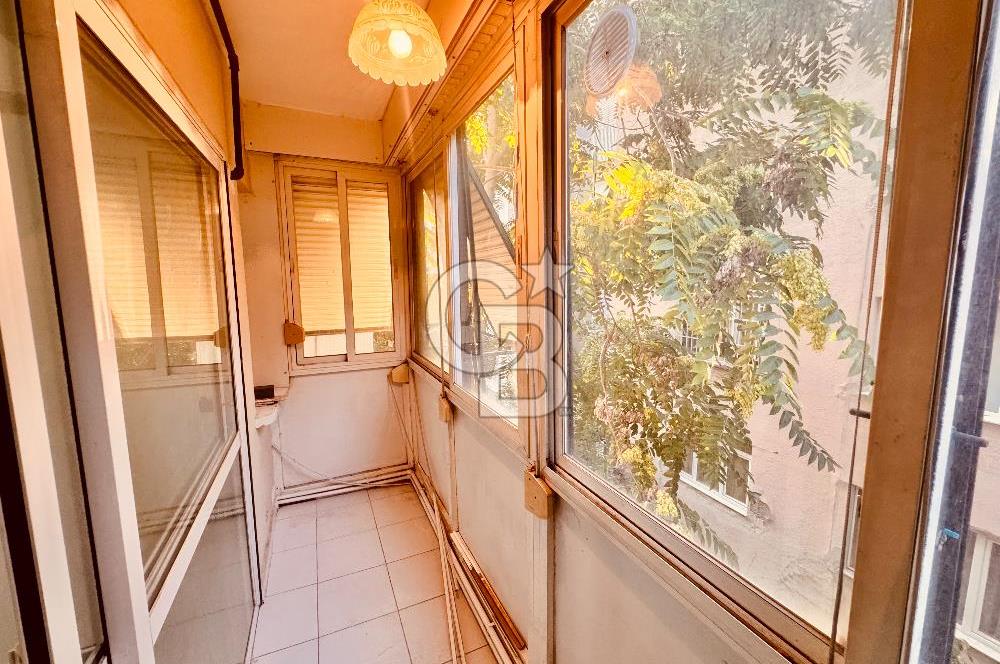 KARŞIYAKA ÇARŞIYA YÜRÜME MESAFESİNDE 3+1 KİRALIK DAİRE 