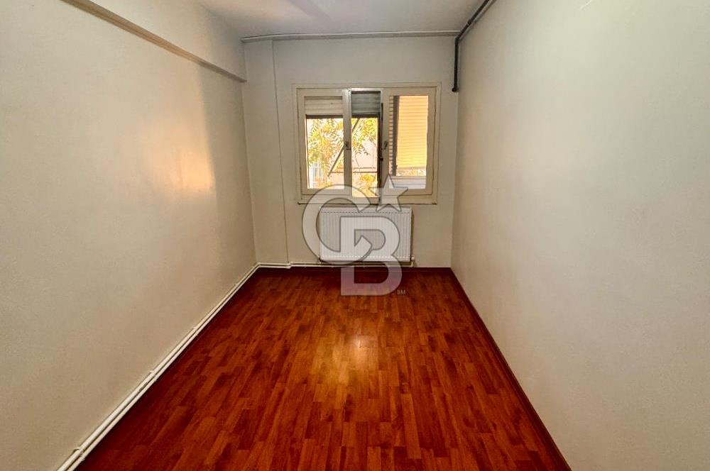 KARŞIYAKA ÇARŞIYA YÜRÜME MESAFESİNDE 3+1 KİRALIK DAİRE 