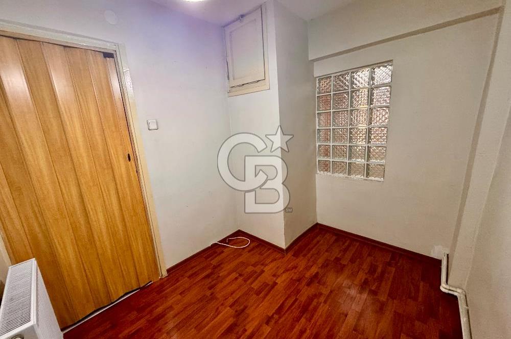 KARŞIYAKA ÇARŞIYA YÜRÜME MESAFESİNDE 3+1 KİRALIK DAİRE 