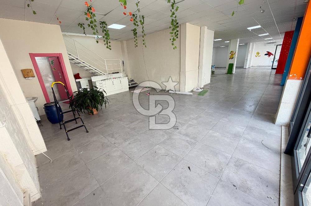 CB AKADEMİ BARBAROS MH. SAAT KULESİ YANI KİRALIK 200 m2 DÜKKAN