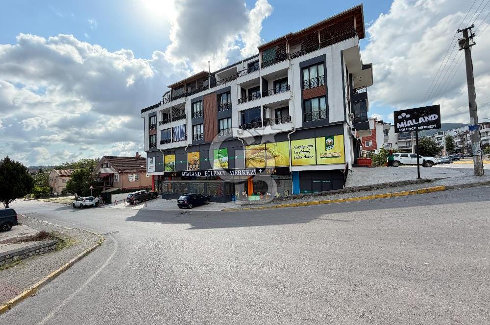 CB AKADEMİ BARBAROS MH. SAAT KULESİ YANI KİRALIK 200 m2 DÜKKAN