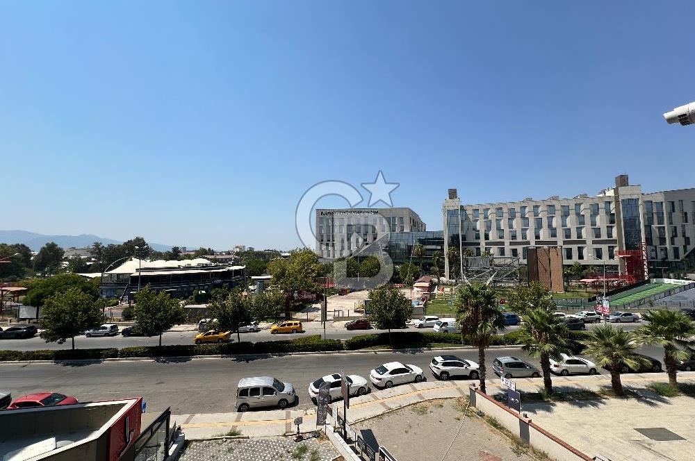 Ataşehir Acıbadem Kent Hastanesi Karşısı Geniş 2+1 Satılık Daire