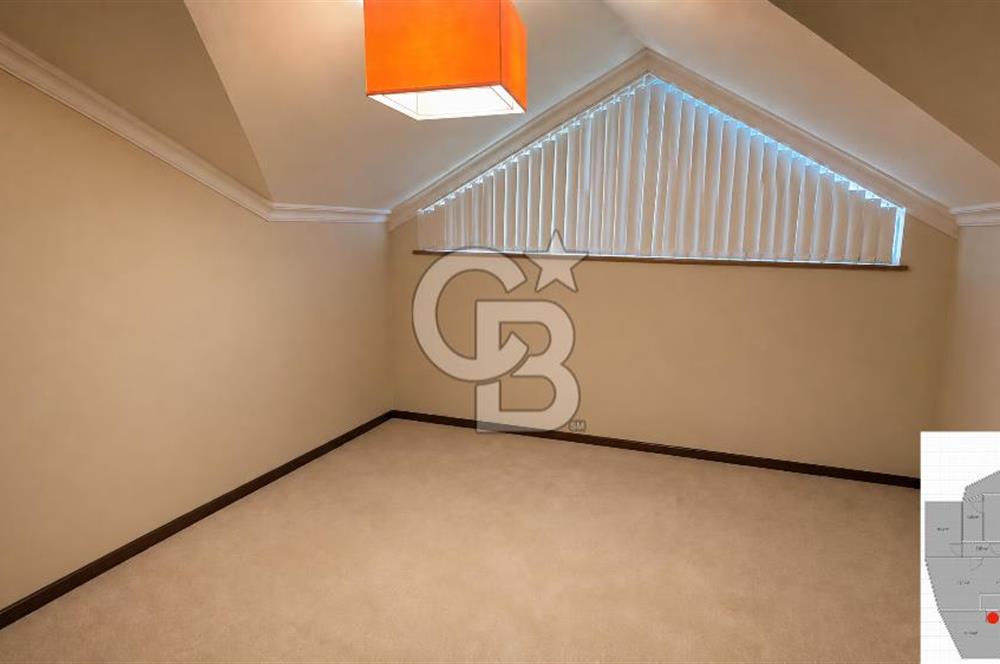 İdealtepe'de Şömineli Kış Bahçeli Çatı Dubleksi 265 m² Net