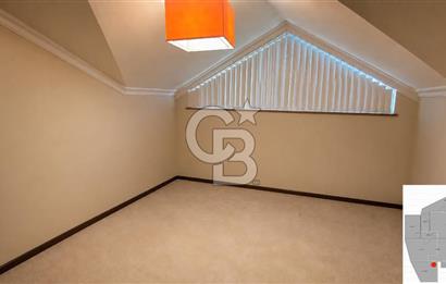 İdealtepe'de Şömineli Kış Bahçeli Çatı Dubleksi 265 m² Net