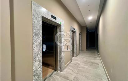 Evora İzmir'de 3+1 Ebeveyn Banyolu Kapalı Mutfak Kiralık Daire