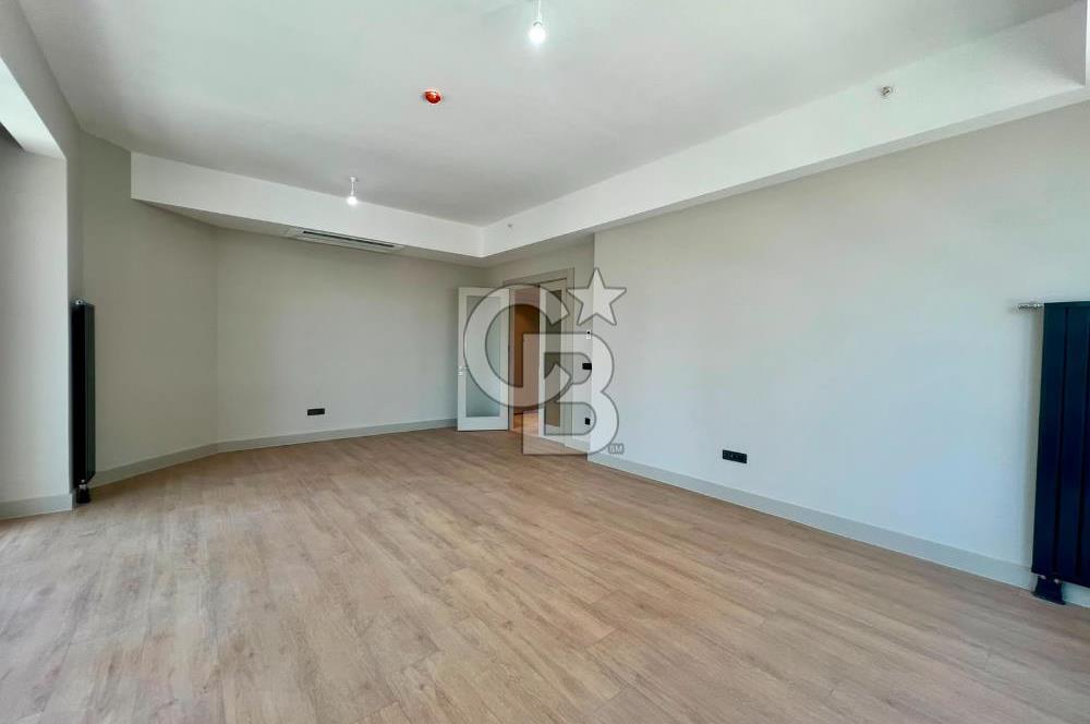 Evora İzmir'de 3+1 Ebeveyn Banyolu Kapalı Mutfak Kiralık Daire
