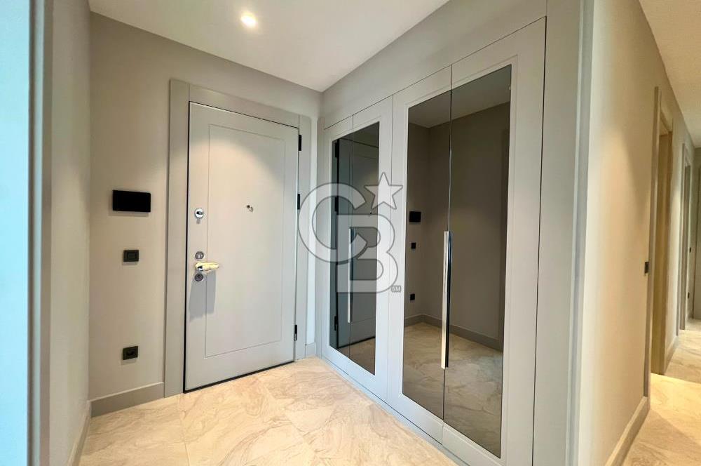 Evora İzmir'de 3+1 Ebeveyn Banyolu Kapalı Mutfak Kiralık Daire