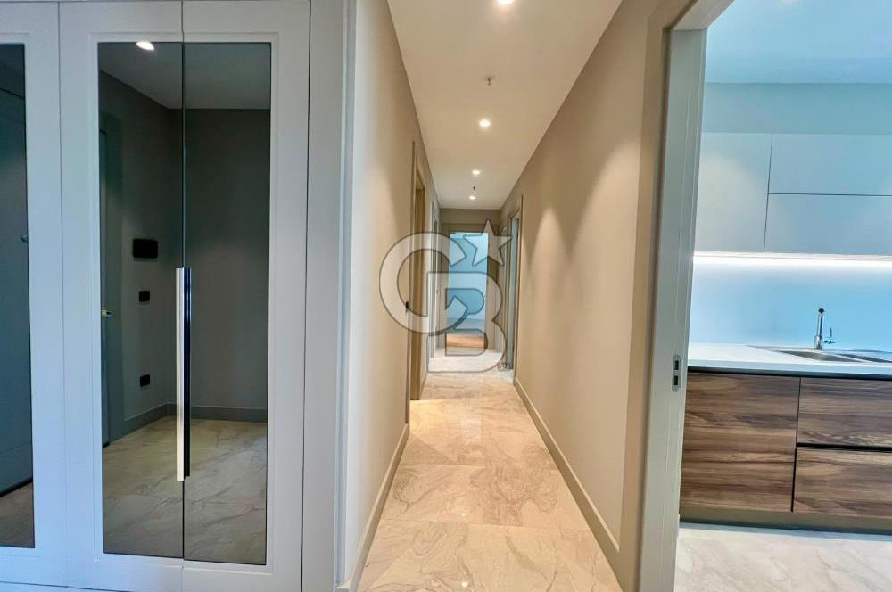 Evora İzmir'de 3+1 Ebeveyn Banyolu Kapalı Mutfak Kiralık Daire